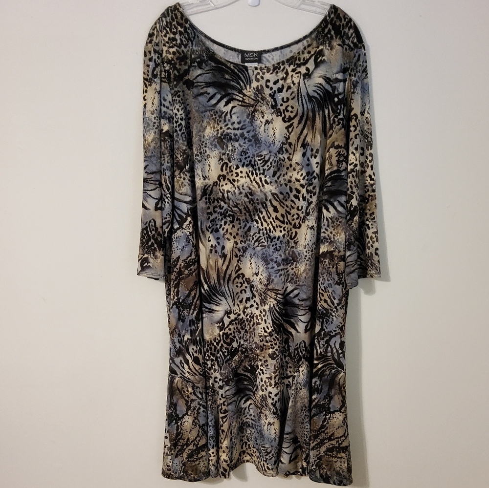 MSK Women Elegant Animal Print 3/4 Sleeves Shift Midi Dress